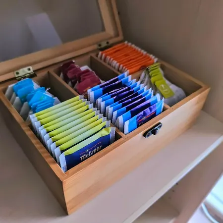 Apartman Modern Cozy Apartment, Neighborhood, Good Connectivity *