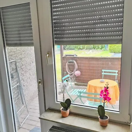 Modern Cozy Apartment, Neighborhood, Good Connectivity 杜伊斯堡